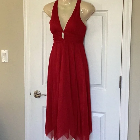 Alyn Paige | Dresses | Alyn Paige Ny Red Cocktail Dress Sz 3 4 Halter  Rhinestones Formal | Poshmark